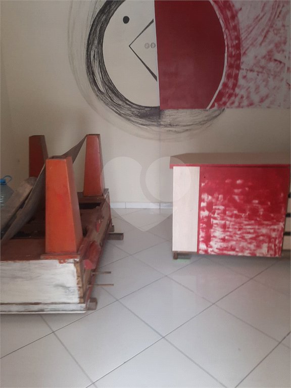 Sobrado à venda com 3 quartos, sendo 1 suíte, em Tremembé, São Paulo, SP