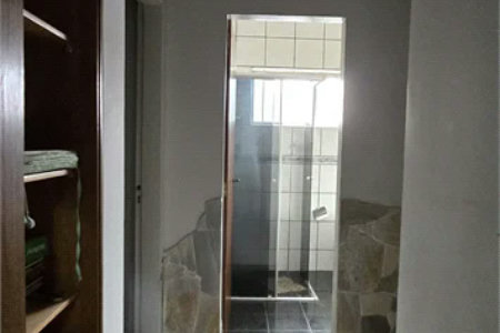 Casa à venda com 3 quartos, sendo 1 suíte, em Lar São Paulo, São Paulo, SP
