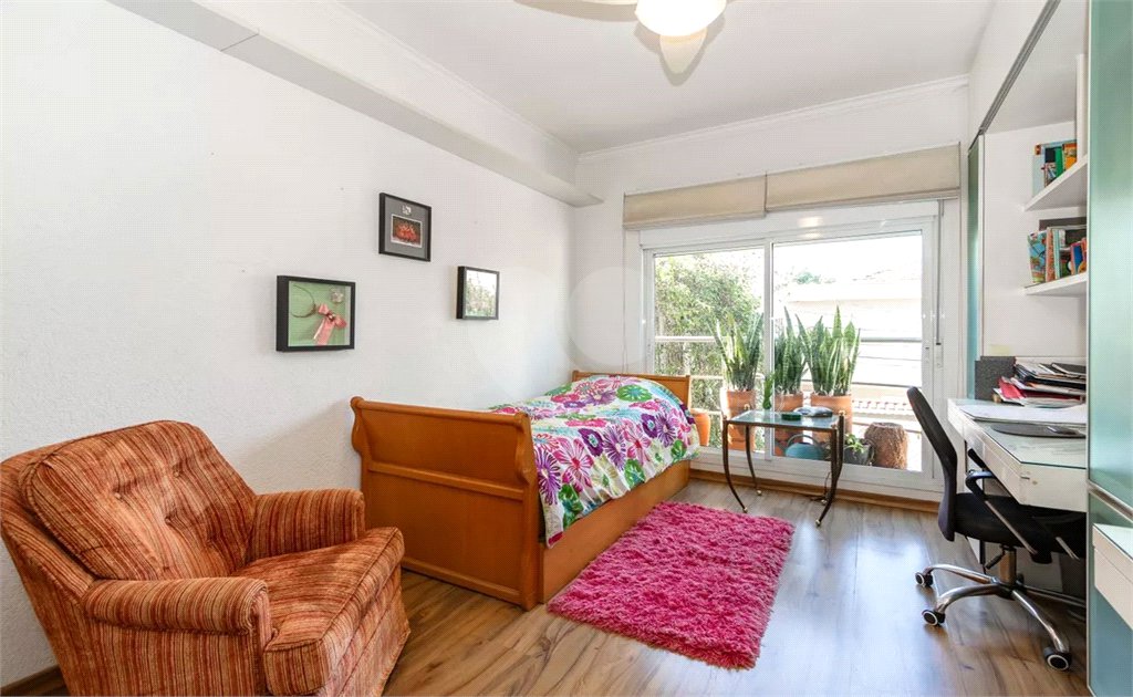 Casa de Vila à venda com 3 quartos, sendo 1 suíte, em Campo Belo, São Paulo, SP
