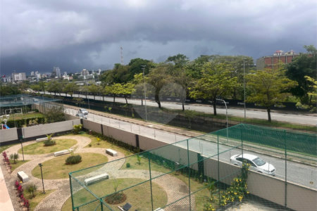 Apartamento à venda com 2 quartos, sendo 1 suíte,  em Loteamento Mogilar, Mogi das Cruzes, SP