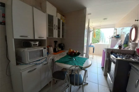 Apartamento à venda com 2 quartos em Jardim Ivana, São Paulo, SP