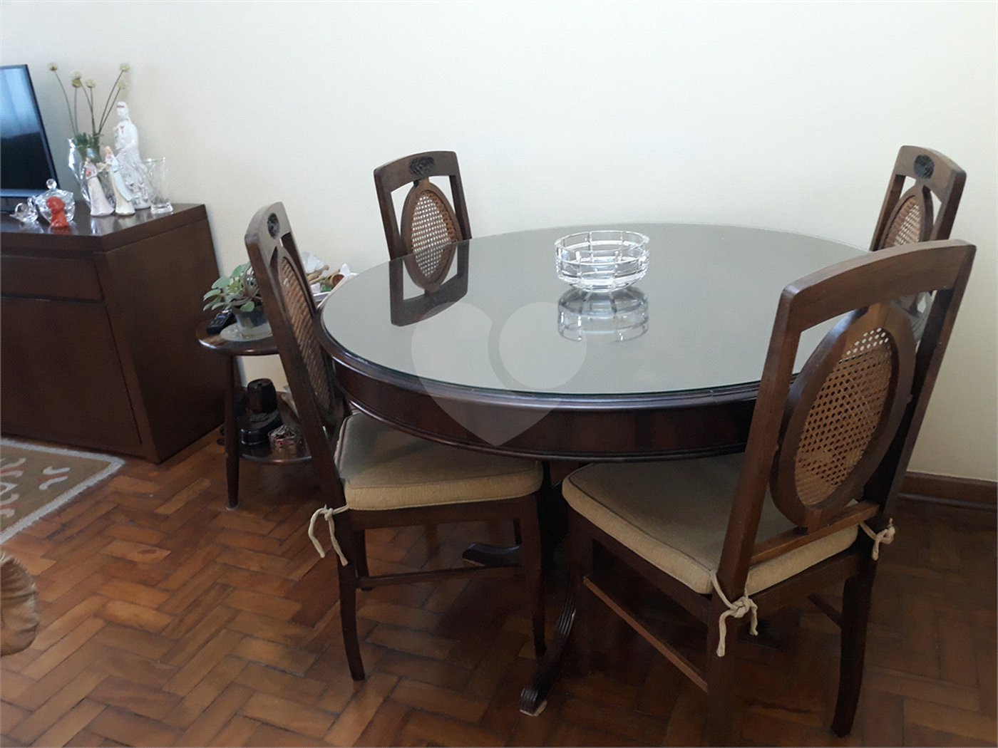 Apartamento à venda com 2 quartos em Cerqueira César, São Paulo, SP