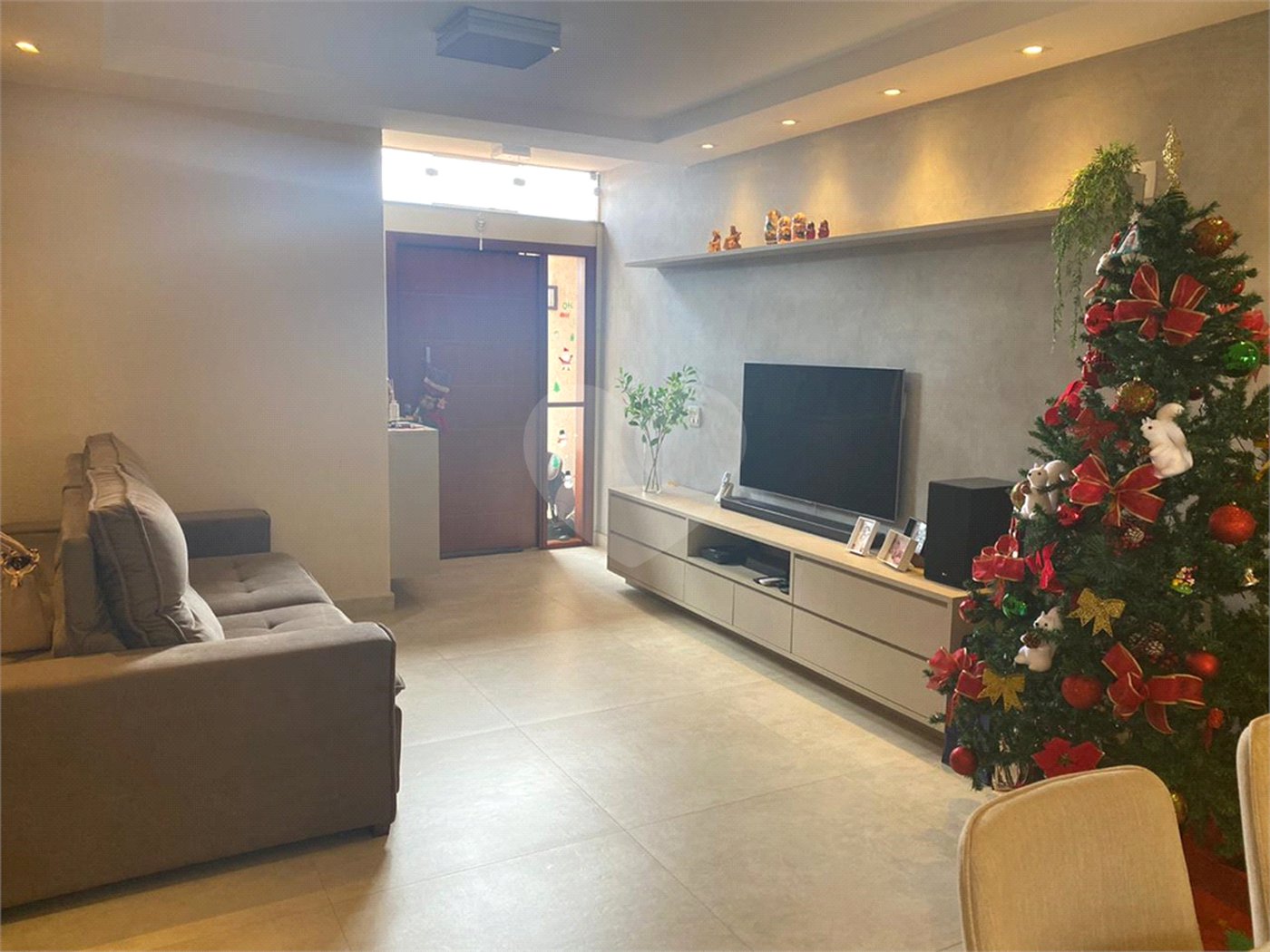 Casa à venda com 3 quartos, sendo 1 suíte, no condomínio Residencial Nova Aliança, Ribeirão Preto - SP