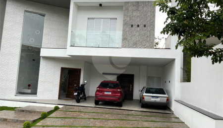 Casa à venda com 4 quartos, sendo 3 suítes,  no condomínio Mosaico Essence - Fase 1, Mogi das Cruzes - SP