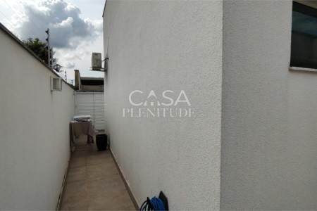 Casa em condomínio à venda com 3 quartos, sendo 1 suíte, em Iporanga, Sorocaba, SP