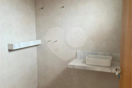 Casa à venda com 3 suítes em Loteamento Loanda, Atibaia, SP
