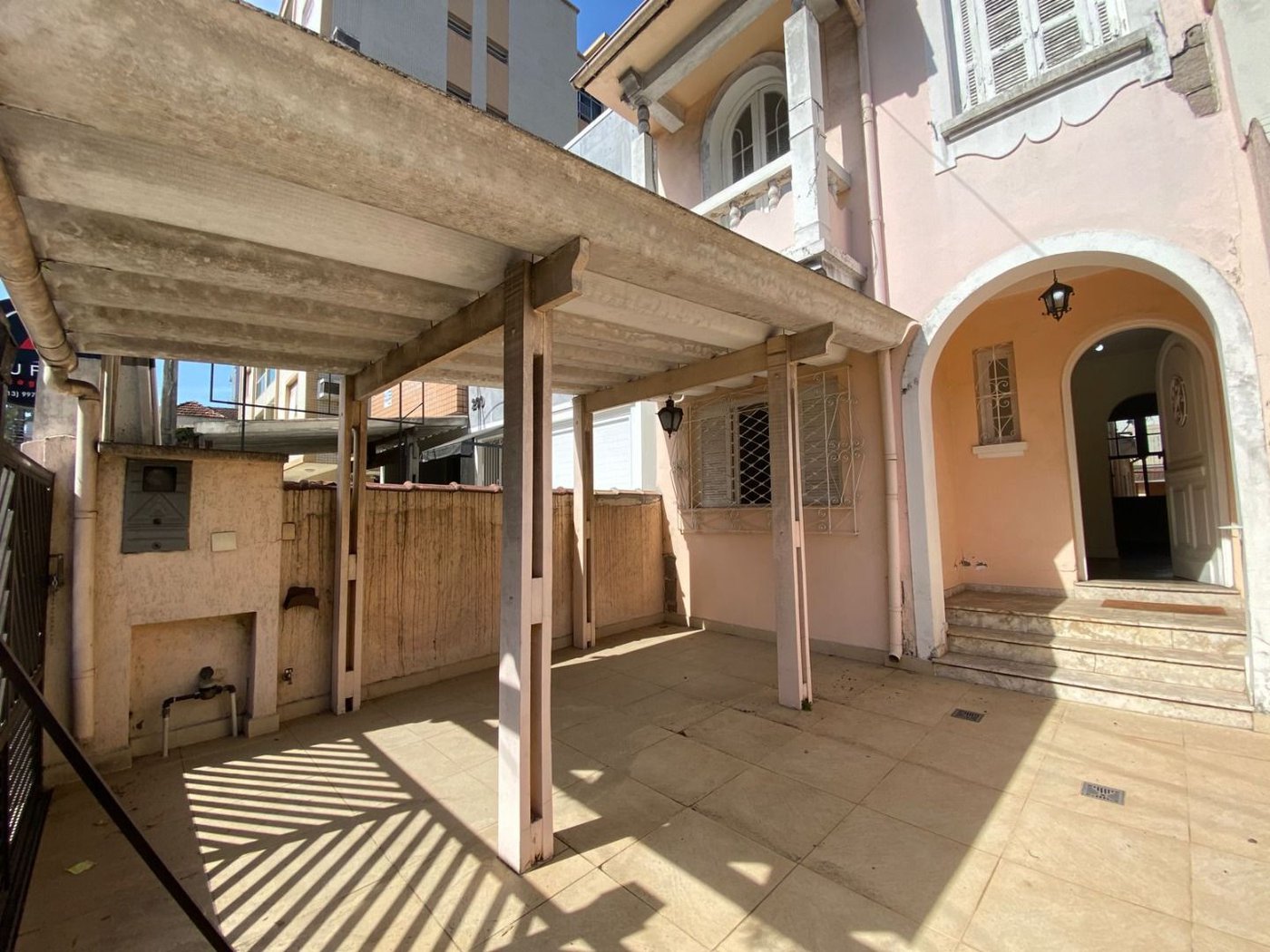 Casa com 3 dormitórios para alugar, 197 m² por R$ 8.500/mês - Embaré - Santos/SP
