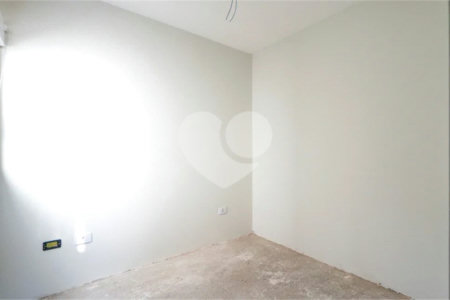 Casa à venda com 3 suítes no condomínio Miguel Mota, São Paulo - SP