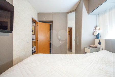 Apartamento à venda com 2 quartos, sendo 1 suíte, em Rio Comprido, Rio de Janeiro, RJ