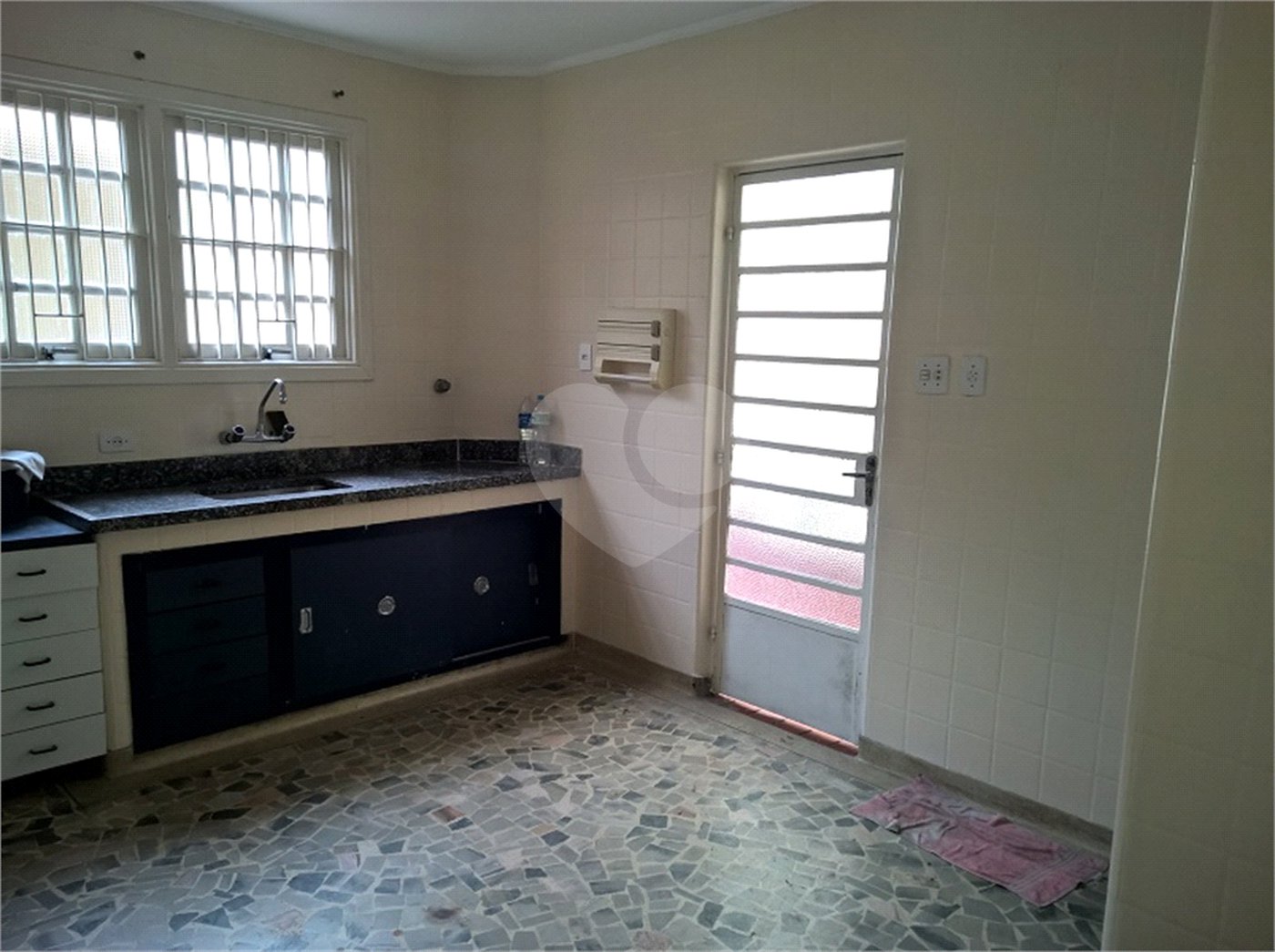 Sobrado à venda com 3 quartos, sendo 1 suíte,  em Planalto Paulista, São Paulo, SP