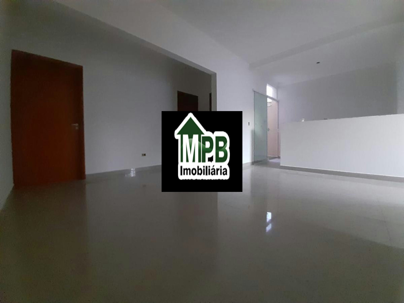 Casa à venda com 3 quartos, sendo 1 suíte, em Jardim das Azaléias, Sorocaba, SP