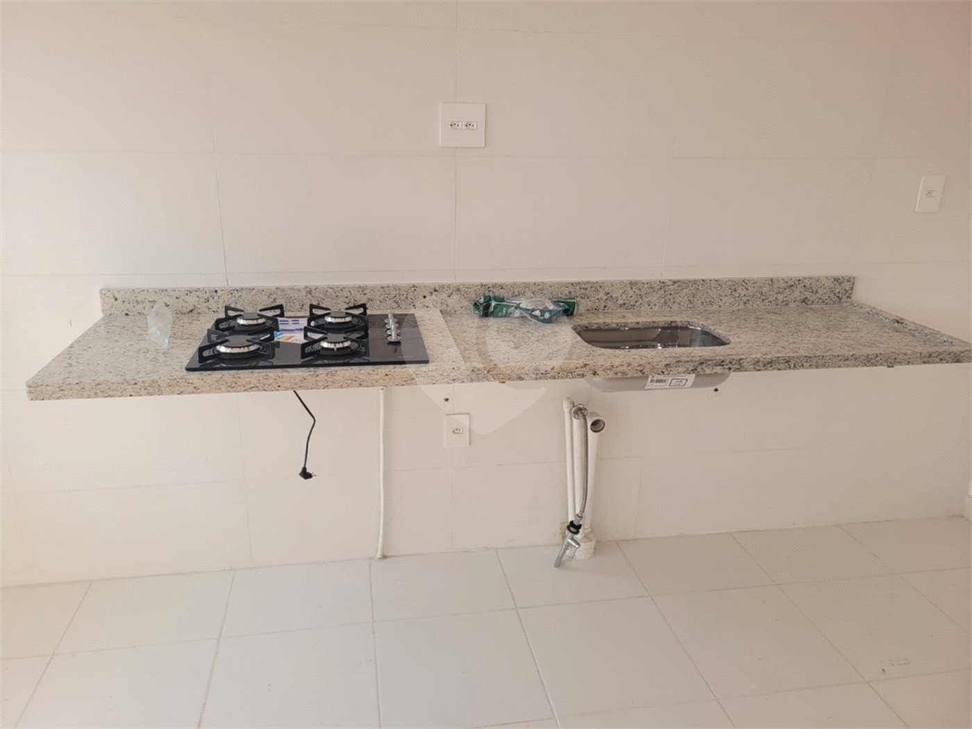 Apartamento à venda com 2 quartos em Vila Paulicéia, São Paulo, SP