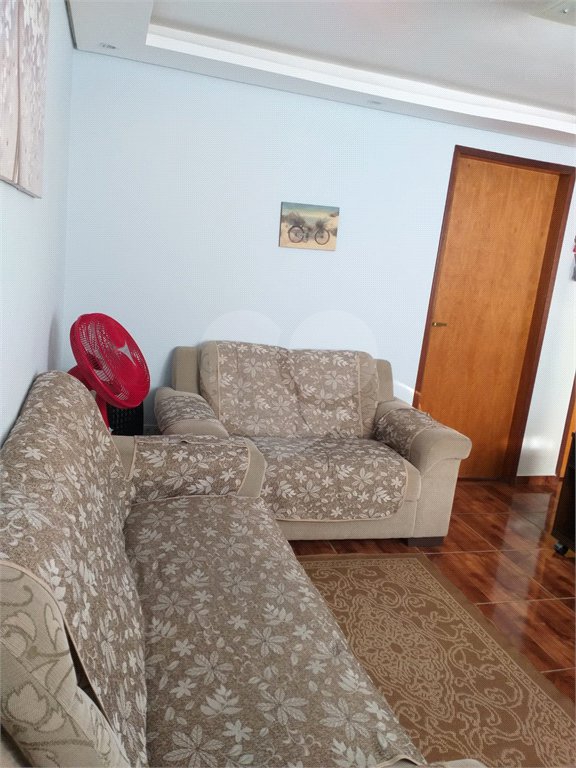 Apartamento à venda com 2 quartos em Jardim Bela Vista, Mogi das Cruzes, SP