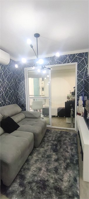 Apartamento à venda com 2 quartos, sendo 1 suíte, em Jardim Flor da Montanha, Guarulhos, SP
