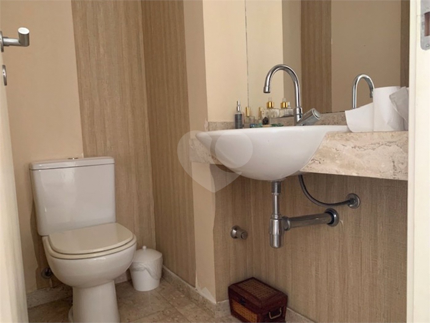Apartamento à venda com 3 suítes em Alto da Lapa, São Paulo, SP
