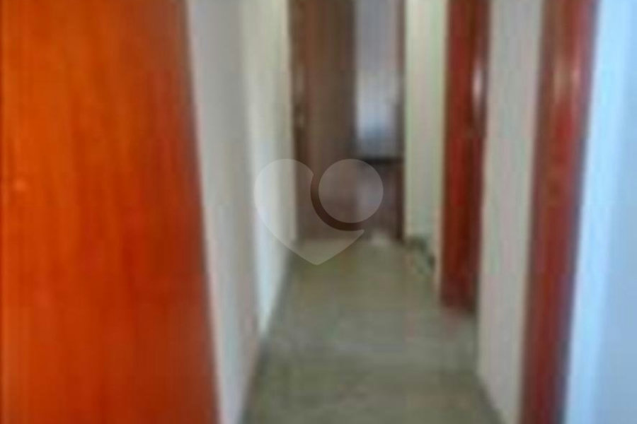 Casa à venda com 3 suítes em Vila Gustavo, São Paulo, SP