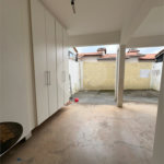 Casa à venda com 3 quartos, sendo 1 suíte, no condomínio New Village, Cotia - SP