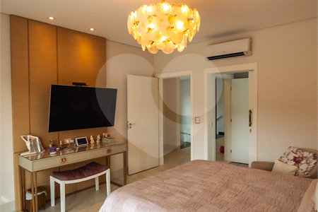 Casa à venda ou para alugar com 4 suítes no condomínio Jardim Vila Paradiso, Indaiatuba - SP