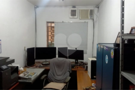 Casa à venda com 3 quartos, sendo 1 suíte, em Vila Medeiros, São Paulo, SP