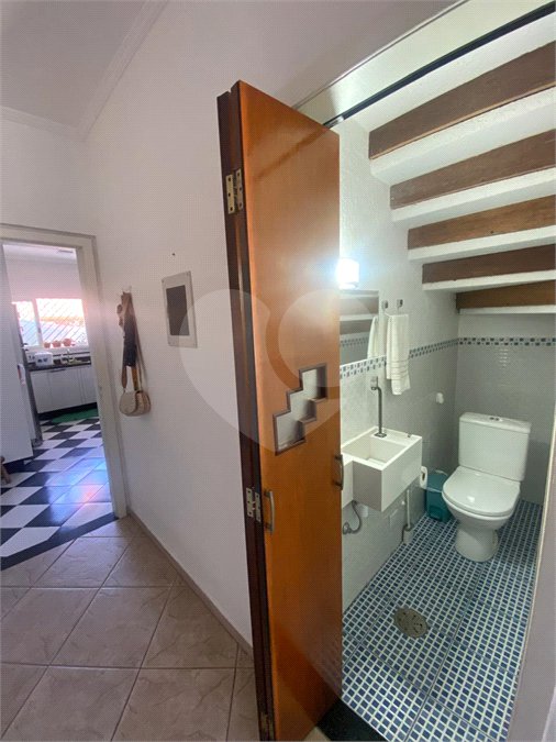Casa à venda com 3 quartos, sendo 1 suíte, em Vila Suissa, Mogi das Cruzes, SP