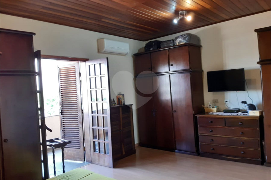 Sobrado à venda com 4 suítes em Santana, São Paulo, SP