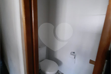 Casa Térrea à venda com 2 quartos, sendo 1 suíte, em Vila Nivi, São Paulo, SP