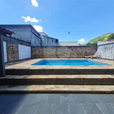 Casa à venda com 4 quartos, sendo 1 suíte, em Campo Grande, Rio de Janeiro, RJ