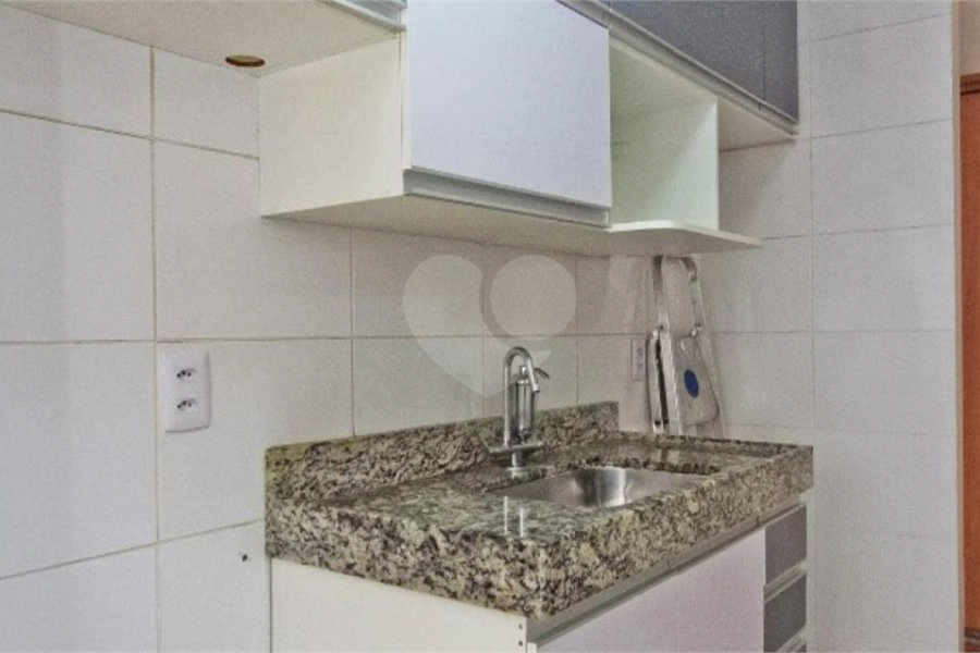 Apartamento à venda com 2 quartos em Jardim Íris, São Paulo, SP