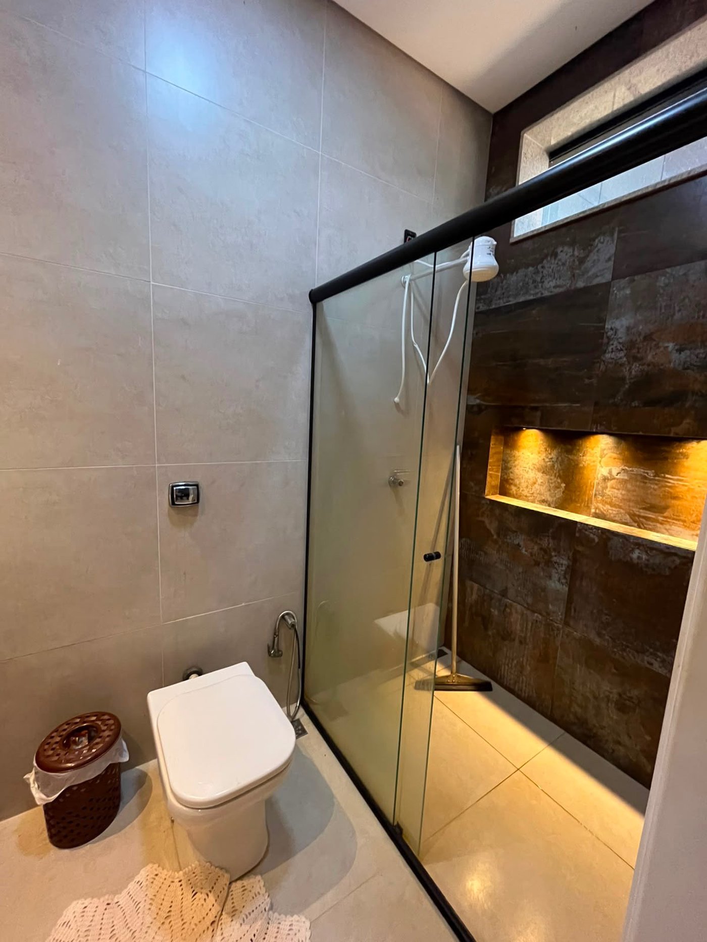 Casa à venda ou para alugar com 4 quartos, sendo 2 suítes,  em Santa Terezinha, Três Lagoas, MS