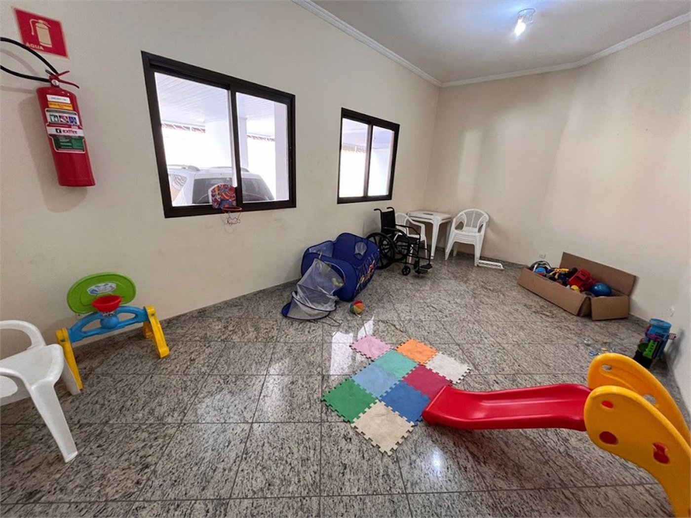 Apartamento à venda, 93 m² por R$ 350.000,00 - Enseada - Guarujá/SP