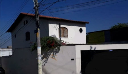 Sobrado à venda com 3 quartos, sendo 1 suíte, em Limão, São Paulo, SP