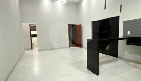 Casa à venda com 3 quartos, sendo 1 suíte, em Jardim Santa Cecília, Ribeirão Preto, SP