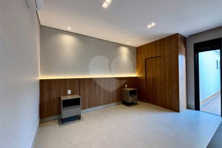 Casa à venda com 3 suítes no condomínio Residencial Dona Maria Candida, Indaiatuba - SP