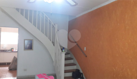 Sobrado à venda com 2 quartos em Santana, São Paulo, SP