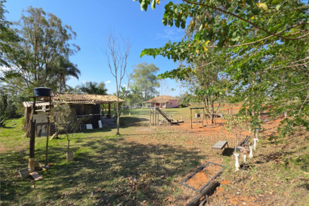 Chácara à venda com 4 quartos em Residencial Chácara da Planície, Sorocaba, SP