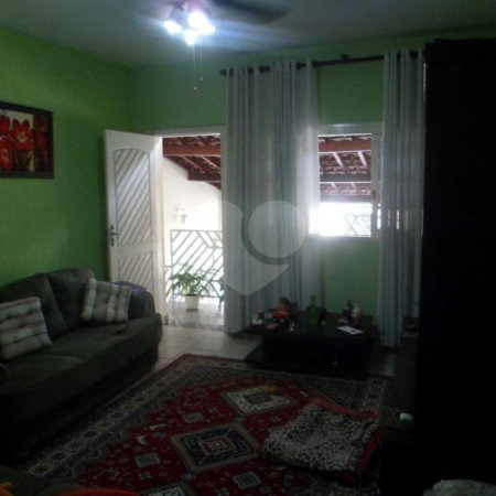 Sobrado à venda com 3 quartos, sendo 1 suíte, em Vila Medeiros, São Paulo, SP