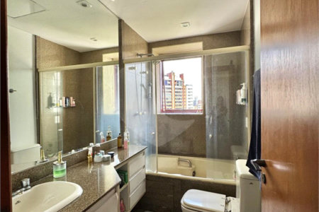 Apartamento à venda com 4 suítes em Vila Suzana, São Paulo, SP