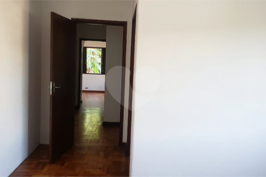 Sobrado à venda com 3 quartos, sendo 1 suíte, em Horto, São Paulo, SP