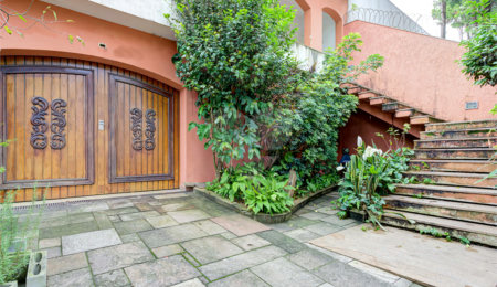 Casa à venda com 5 suítes em Jardim Prudência, São Paulo, SP