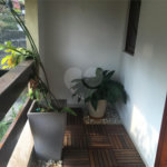 Casa à venda com 3 quartos, sendo 1 suíte, no condomínio Morada de Itapuã, São Paulo - SP