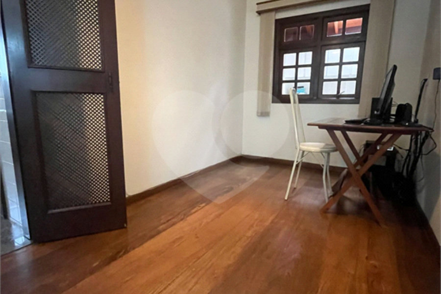 Sobrado à venda com 3 suítes em Tremembé, São Paulo, SP