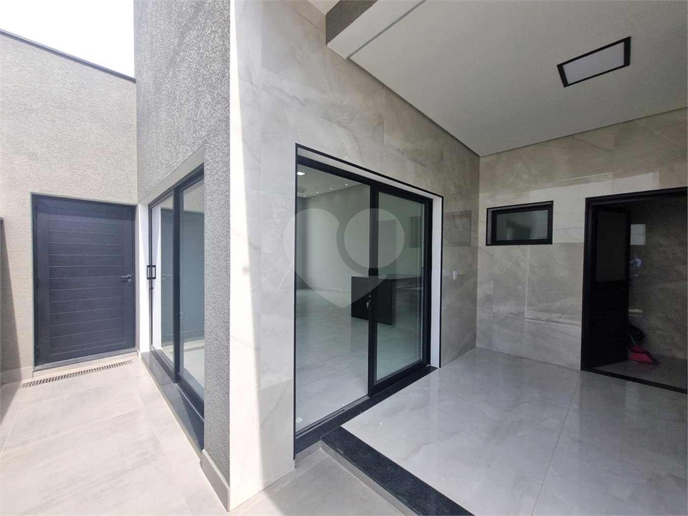 Casa à venda com 3 quartos, sendo 1 suíte,  no condomínio Reserva Ipanema I, Sorocaba - SP
