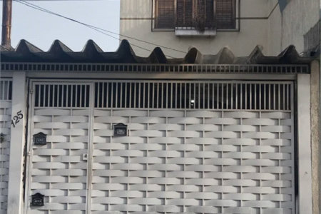 Sobrado à venda com 2 quartos em Jardim Monte Alegre, São Paulo, SP