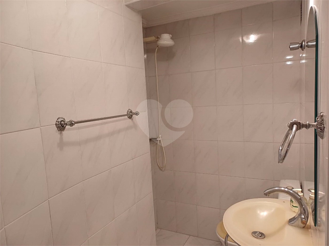 Apartamento à venda com 3 quartos, sendo 1 suíte, em Brooklin Paulista, São Paulo, SP