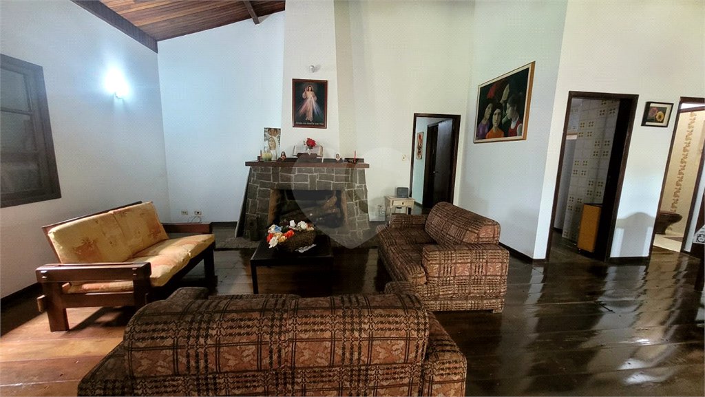 Casa Térrea à venda com 4 quartos, sendo 1 suíte, em Serra da Cantareira, Mairiporã, SP