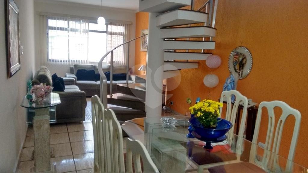 Sobrado à venda com 3 quartos, sendo 1 suíte, em Jardim São Paulo(zona Norte), São Paulo, SP