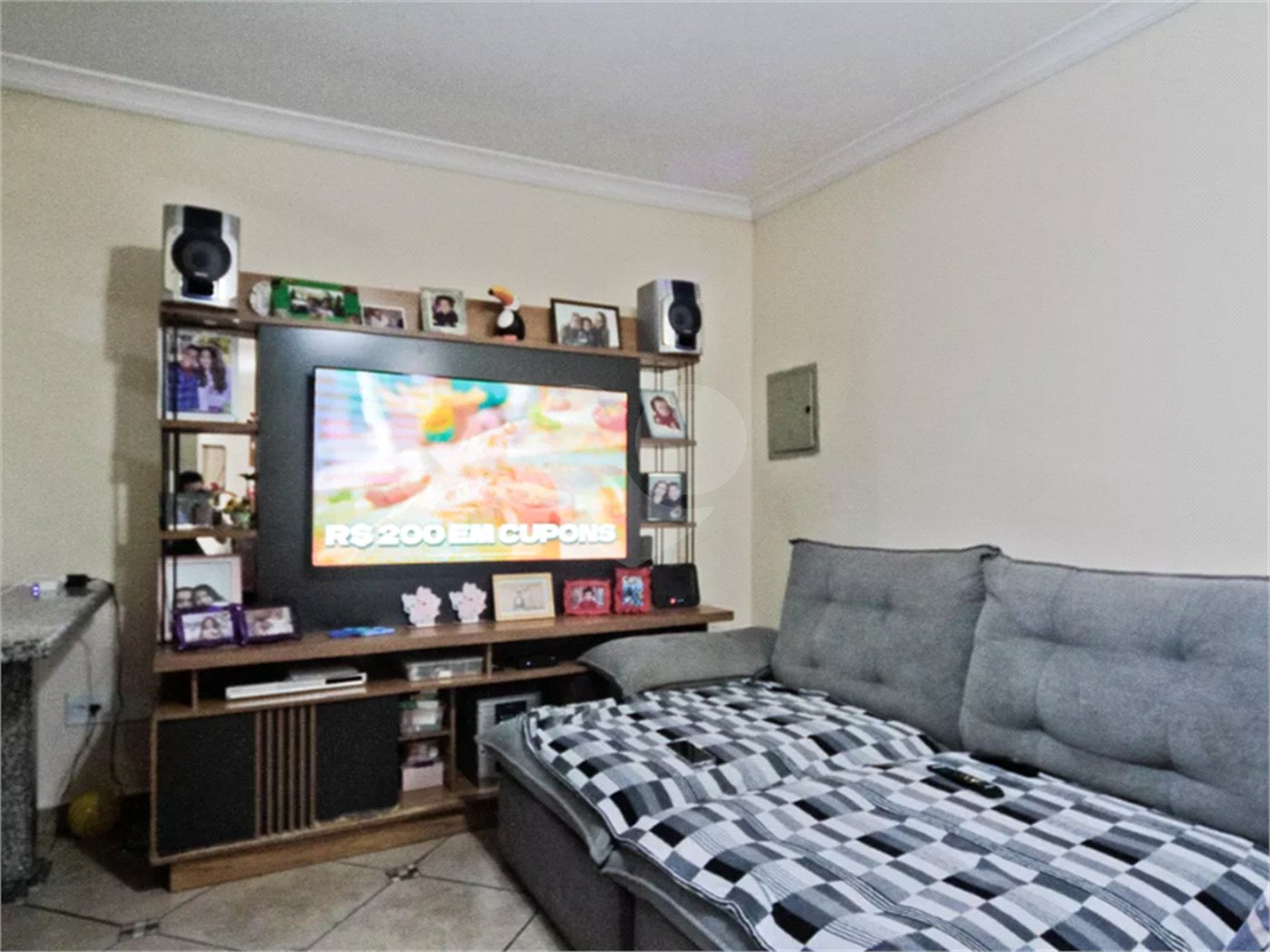 Salão à venda ou para alugar com 3 quartos, sendo 1 suíte, em Jardim Monjolo, São Paulo, SP