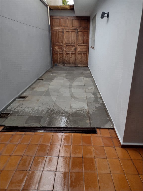 Sobrado à venda com 2 quartos em Campo Belo, São Paulo, SP