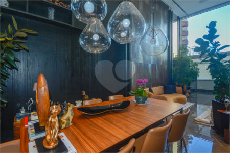 Apartamento à venda com 3 suítes em Jardim Fonte do Morumbi, São Paulo, SP