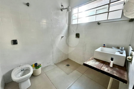 Casa à venda com 3 quartos, sendo 1 suíte, no Centro, Itapetininga, SP